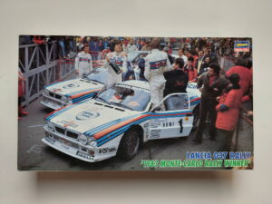 1/24 "Martini" Lancia 037 Rally 1983 Monte Carlo Rally Winner Сборная модель Hasegawa 25031