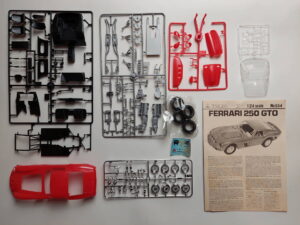 1/24 Ferrari 250 GTO Сборная модель Italeri 654