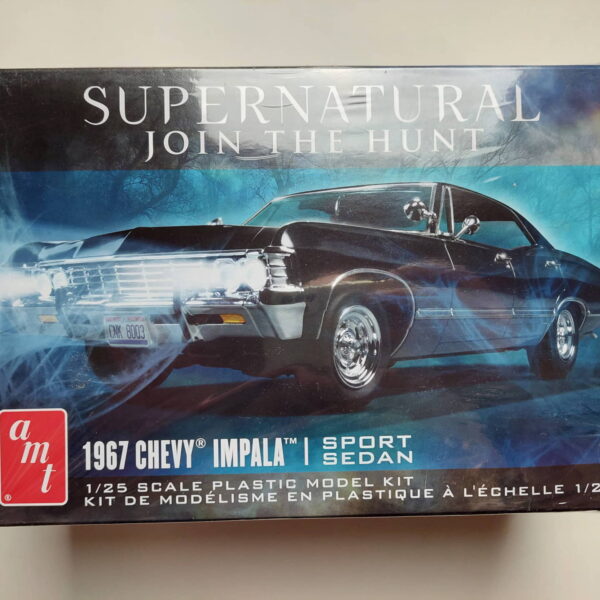 1/25 Chevy Impala Sport Sedan 1967 Supernatural Сборная модель AMT 1124