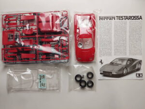 1/24 Ferrari Testarossa Сборная модель Tamiya 24059