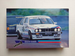 1/24 BMW 325i Group A Сборная модель Fujimi 96-1000