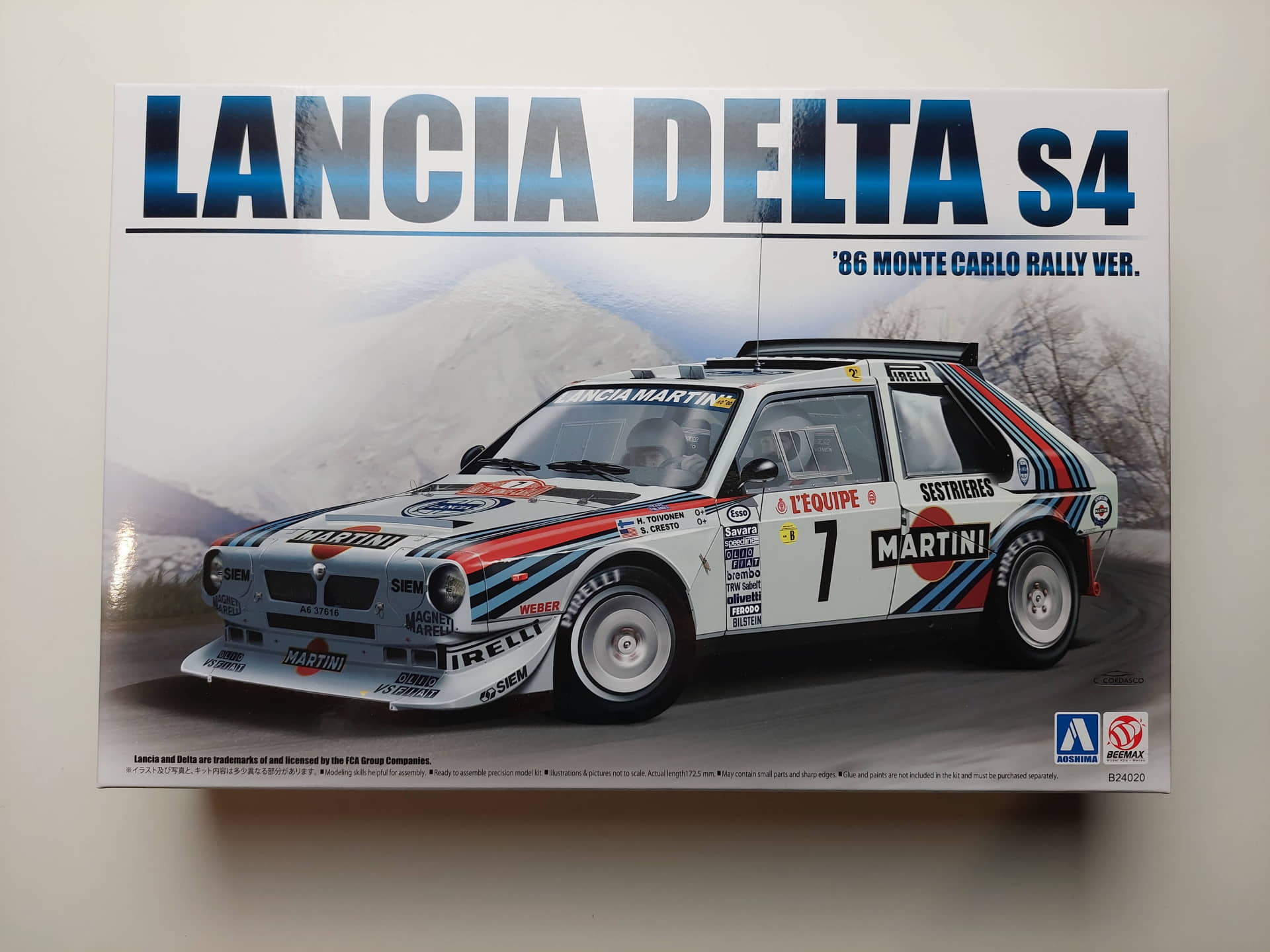 16fe8ed7e0b48931b0d0e05b042fe9aa.jpg 1/24 Lancia Delta S4 '86 Monte Carlo Rally Ver. Сборная модель Beemax B24020