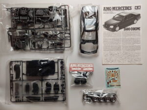 1/24 AMG-Mercedes S600 Coupe Сборная модель Tamiya 24139