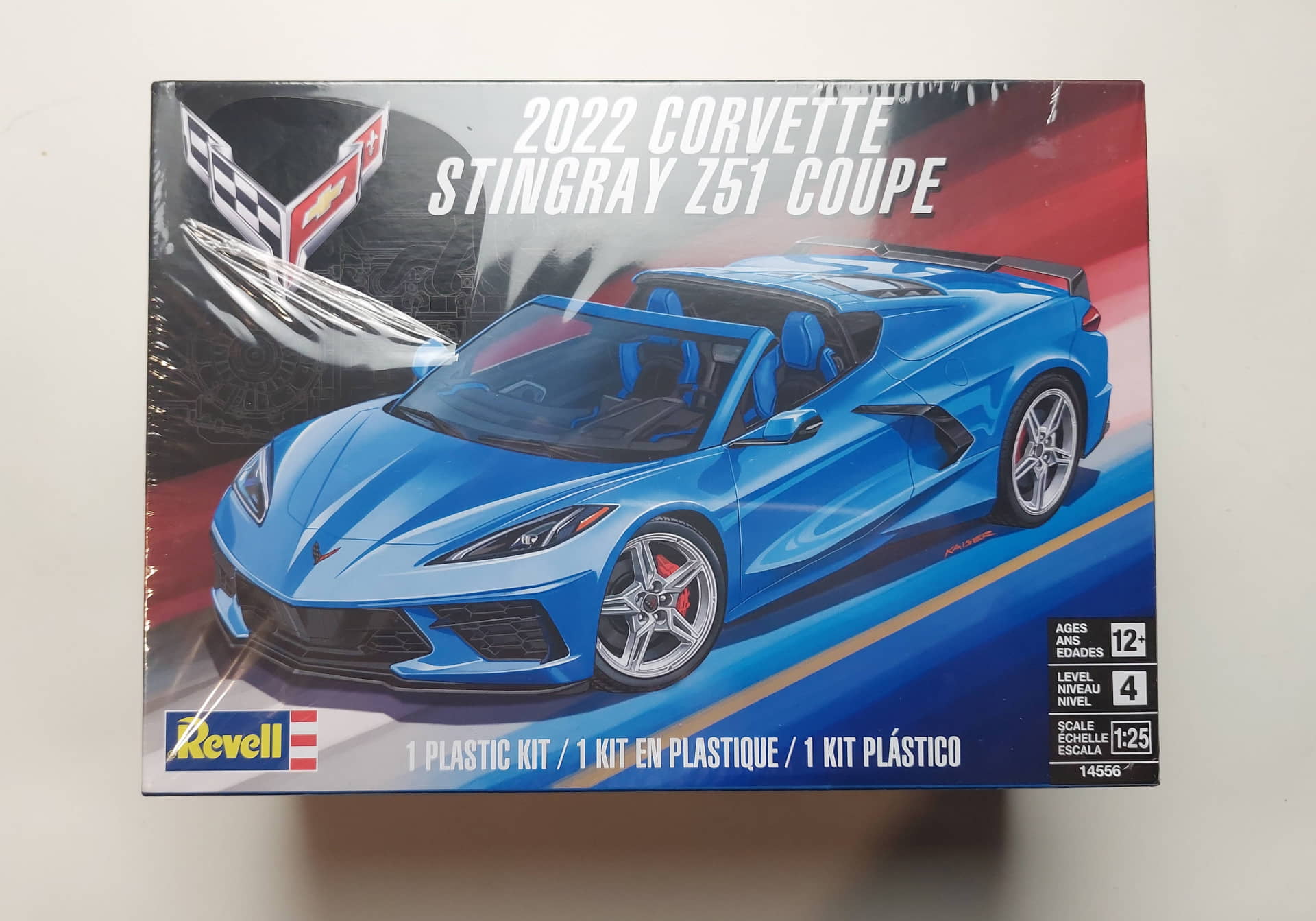 1e10e937fc86ba78e2991589296bbf07.jpg 1/25 Corvette Stingray Z51 Coupe 2022 Сборная модель Revell 14556
