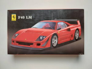 1/24 Ferrari F40 LM Сборная модель Fujimi 12207