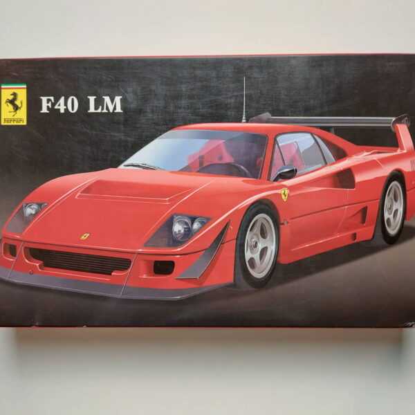 1/24 Ferrari F40 LM Сборная модель Fujimi 12207