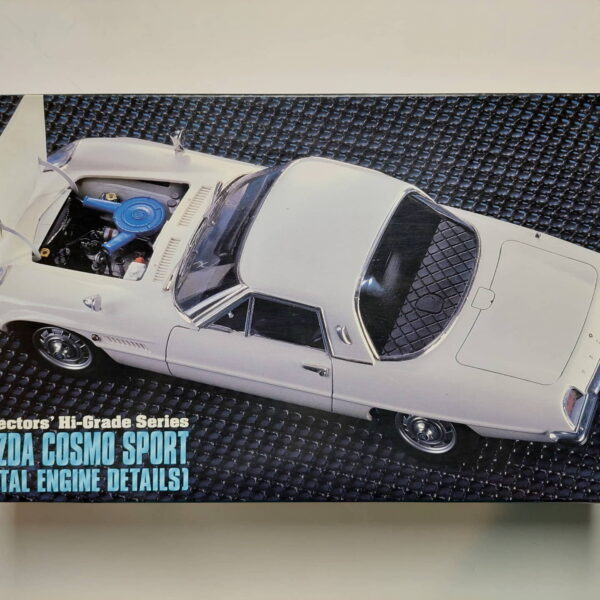 1/24 Mazda Cosmo Sport (Metal Engine Details) Collectors' Hi-Grade Series Сборная модель Hasegawa 51031