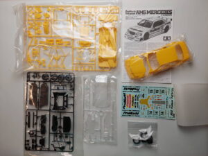 1/24 AMG Mercedes-Benz C-Class DTM 1994 ProMarkt-Zakspeed Сборная модель Tamiya 24140
