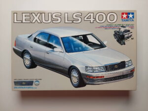 1/24 Lexus LS400 Сборная модель Tamiya 24114
