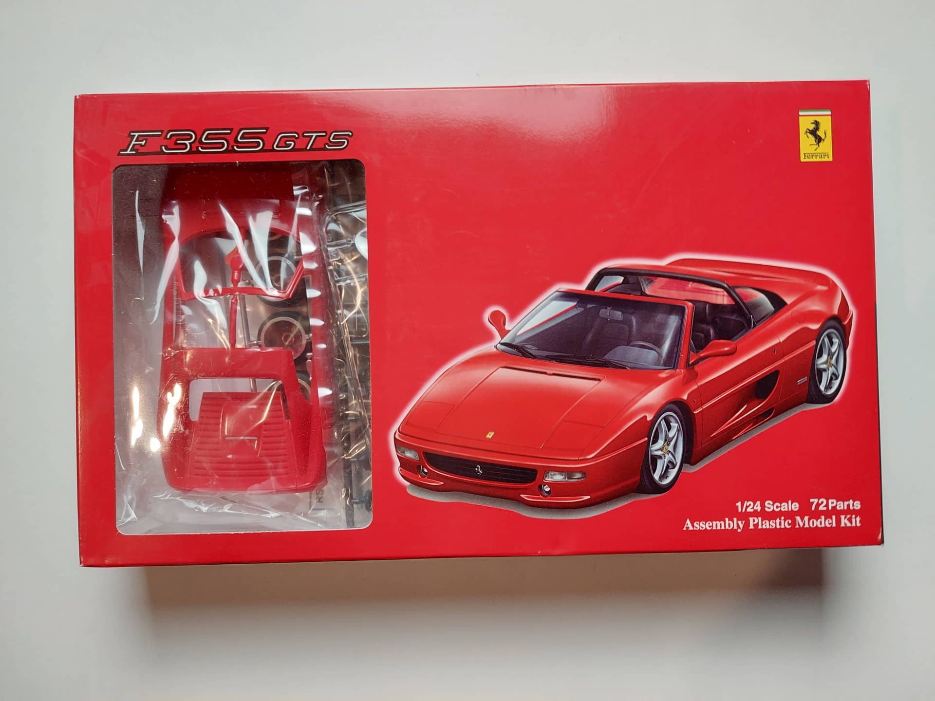 66659cd8a6561b3d73e30492e3ec5078.jpg 1/24 Ferrari F355 GTS Сборная модель Fujimi 12289