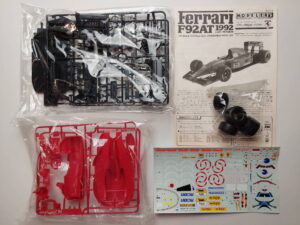 1/20 Ferrari F92AT 1992 Сборная модель Modeler's 5008