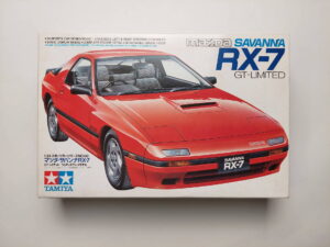 1/24 Mazda RX-7 Savanna GT Limited 1986 Сборная модель Tamiya 24060