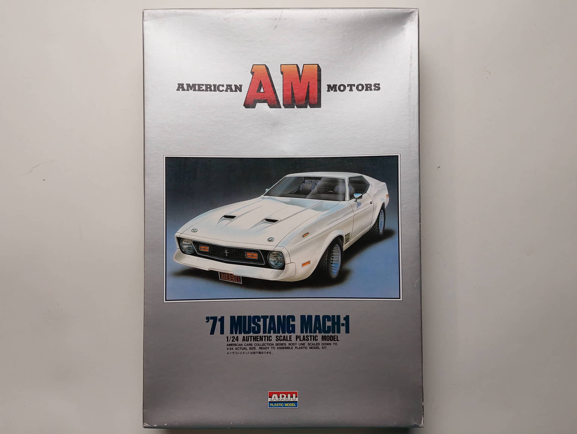 896c9c413fb305c6103d1b7c2e823bb9.jpg 1/24 Ford Mustang Mach-1 '71 Сборная модель ARII 31032-1500