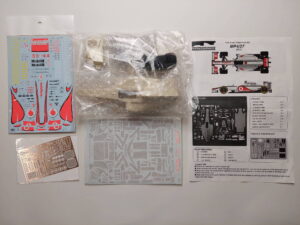 1/20 McLaren MP4/27 2012 Сборная модель Monopost MP020