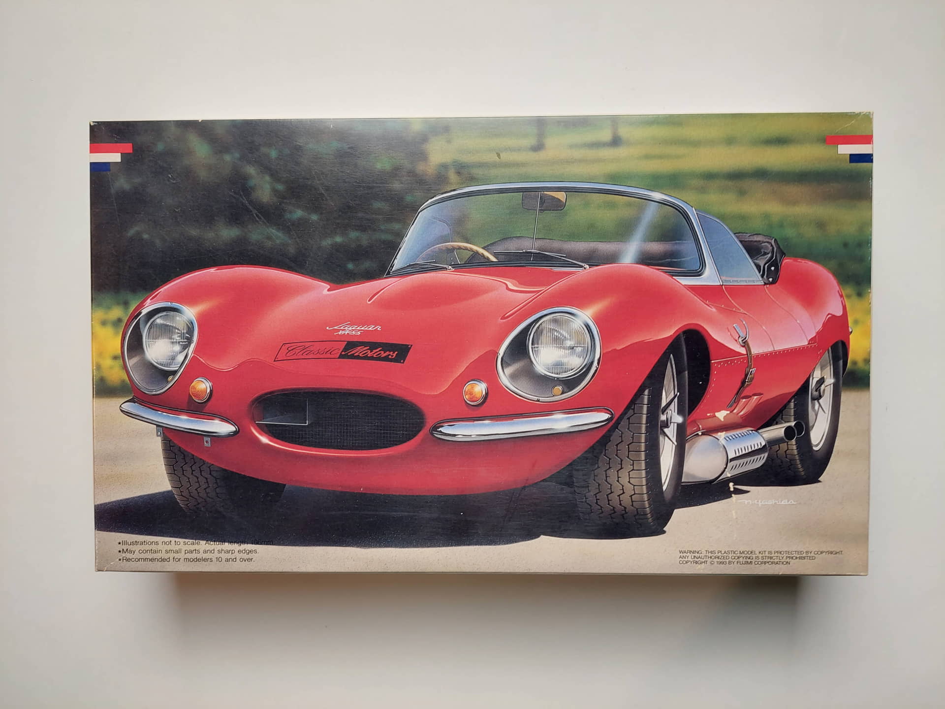 b711dc0753cd2ec43803a773b6ddbed0.jpg 1/24 Jaguar XK-SS Сборная модель Fujimi 08225