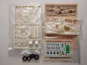 1/24 Porsche 907/8 Le Mans Сборная модель Union MC-17-1500