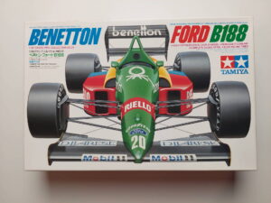 1/20 Benetton Ford B188 Сборная модель Tamiya 20021