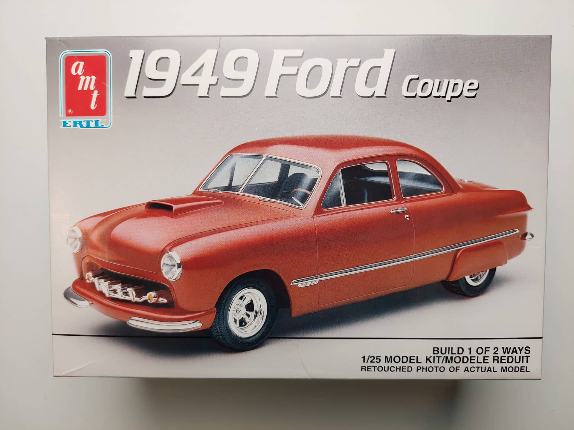 0fa1ad6118a70a0b794157554c899906.jpg 1/25 Ford Coupe 1949 Сборная модель AMT/ERTL 6805