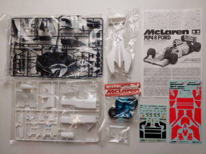 1/20 McLaren MP4/8 Ford Сборная модель Tamiya 20039