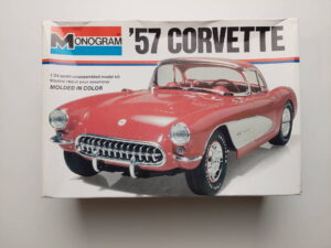 1/24 Chevrolet Corvette '57 Сборная модель Monogram 2227