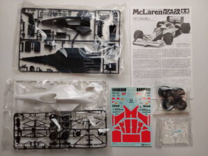 1/20 McLaren MP4/5B Honda Сборная модель Tamiya 20026