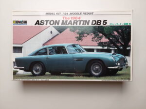 1/24 Aston Martin DB5 1964 Сборная модель Doyusha NY-1-1800