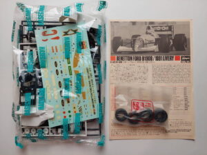 1/24 Benetton Ford B190B 1991 Livery Сборная модель Hasegawa 20356