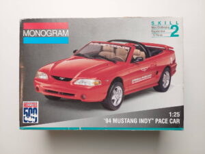 1/25 Ford Mustang '94 Indy Pace Car Сборная модель Monogram 2975