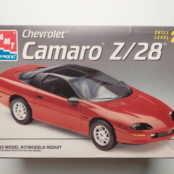 1/25 Chevrolet Camaro Z/28 Сборная модель AMT/ERTL 8611