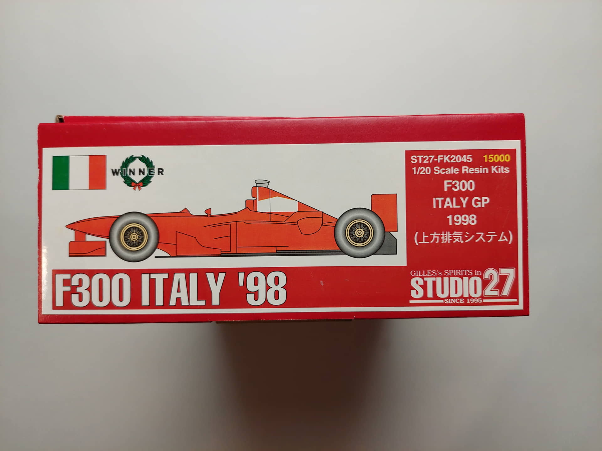 0b814d3f3149b994fa9a8f0c0b76b43e.jpg 1/20 Ferrari F300 Italy '98 Сборная модель Studio27 ST27-FR2020