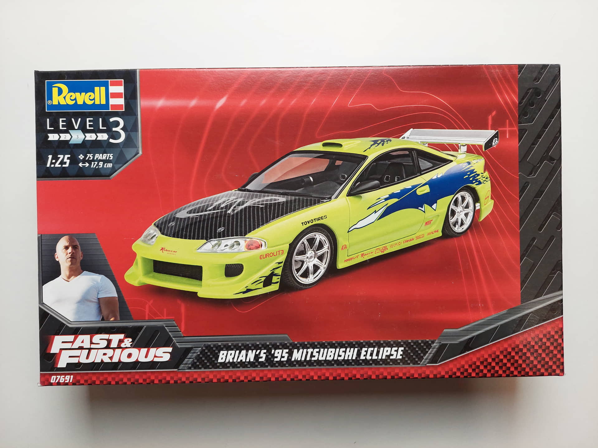 2ebbeb084edc587be1b47ba73ffa0ccf.jpg 1/24 Brian´s '95 Mitsubishi Eclipse Fast & Furious Сборная модель Revell 07691