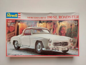 1/25 Mercedes-Benz 190SL Roadster Сборная модель Revell 7283
