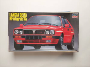 1/24 Lancia Delta HF Integrale 16v Сборная модель Hasegawa 24002