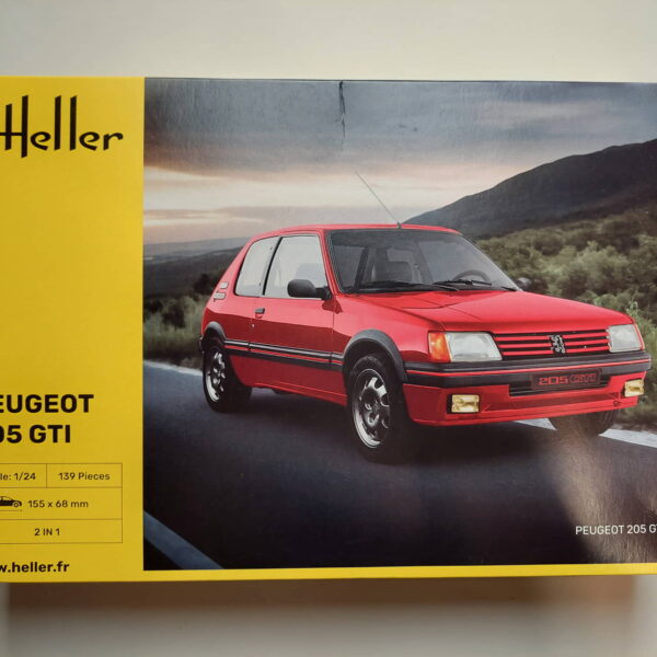 1/24 Peugeot 205 GTI Сборная модель Heller 82705
