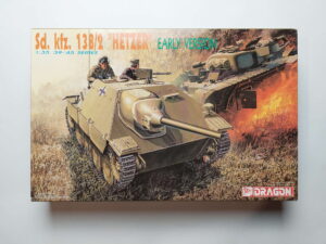1/35 Jagdpanzer 38(t) Sd. Kfz. 138/2 "Hetzer" Early Version Сборная модель Dragon 6030