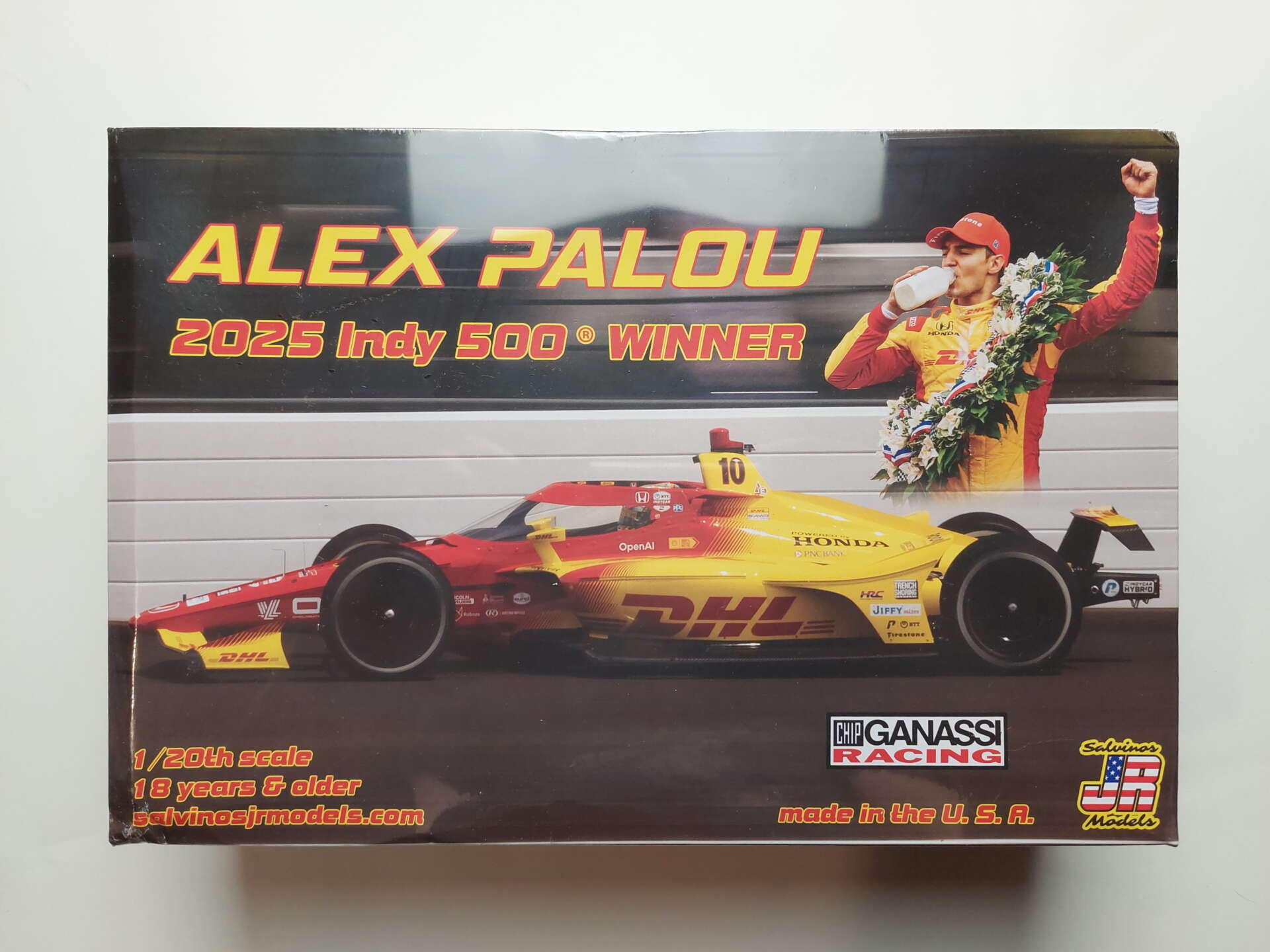 6e5340fc17fe101b69716c24893e68d3.jpg 1/20 Honda 2025 Indy 500 Winner Alex Palou #10 Сборная модель Salvinos JR Models CGI2025API