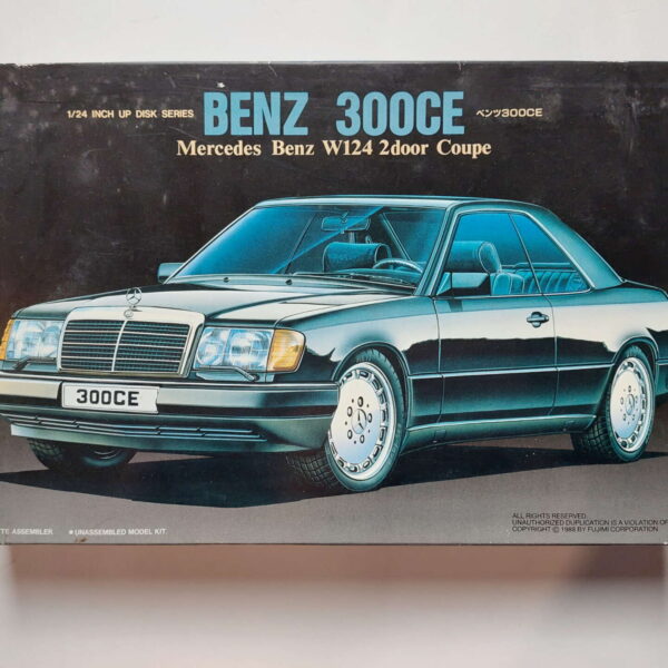 1/24 Mercedes Benz 300CE SL Grille W124 2door Coupe Сборная модель Fujimi 3114
