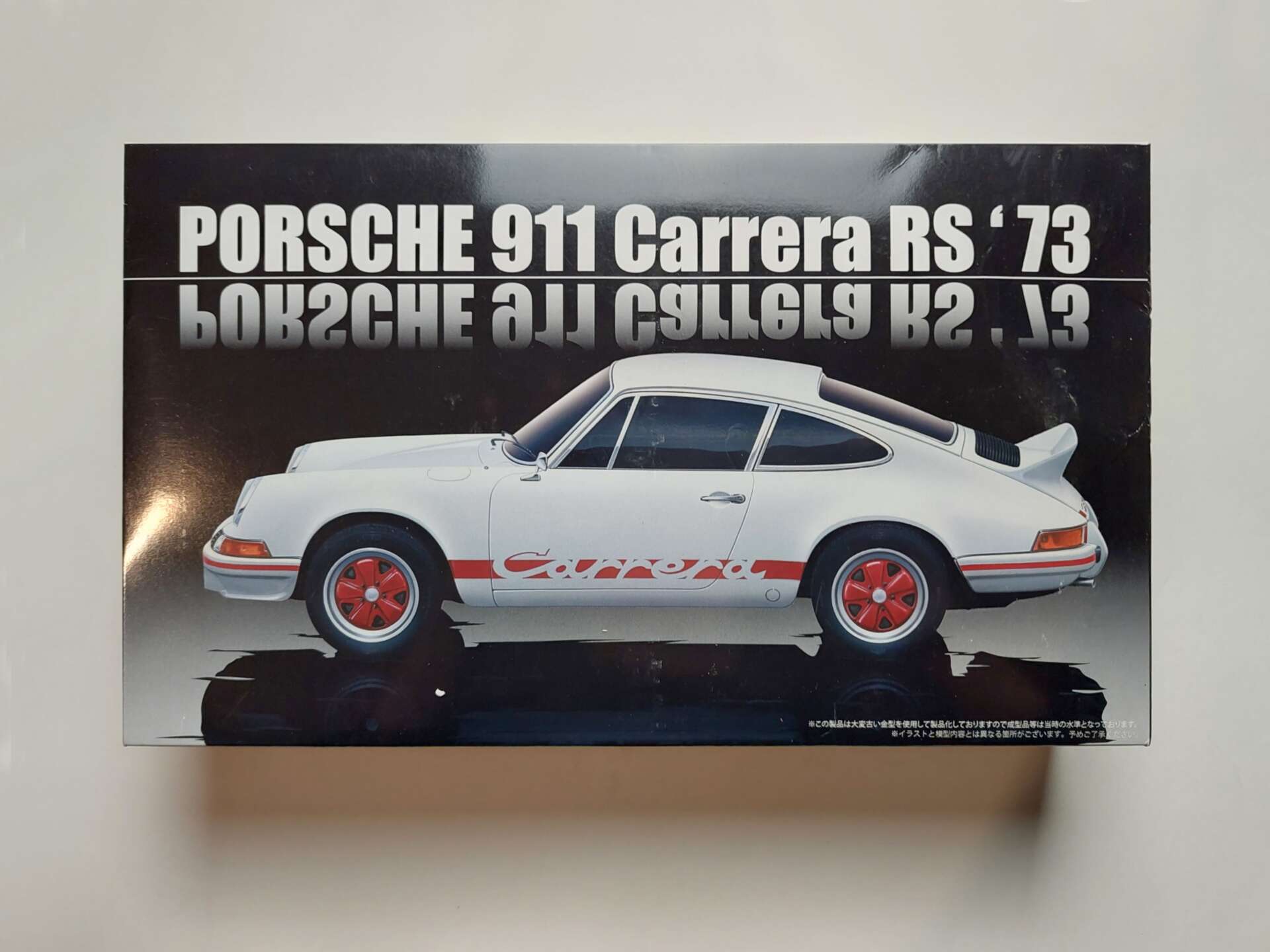 181b13839f7c89929e740fe8227c19f8.jpg 1/24 Porsche 911 Carrera RS 1973 Сборная модель Fujimi 126586