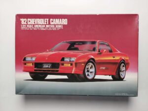1/24 Chevrolet Camaro '82 Сборная модель ARII 31037-1500