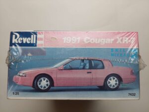 1/25 Mercury Cougar XR-7 1991 Сборная модель Revell 7432