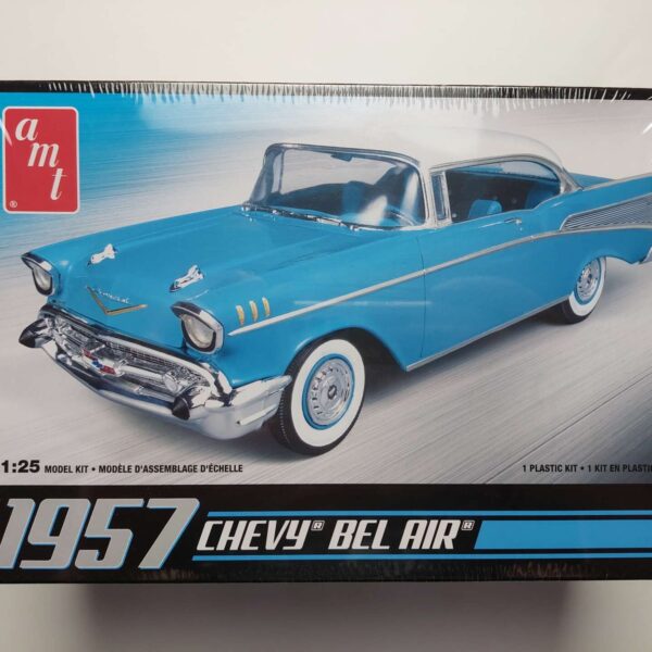 1/25 Chevrolet Bel Air 1957 Сборная модель AMT AMT638M/12