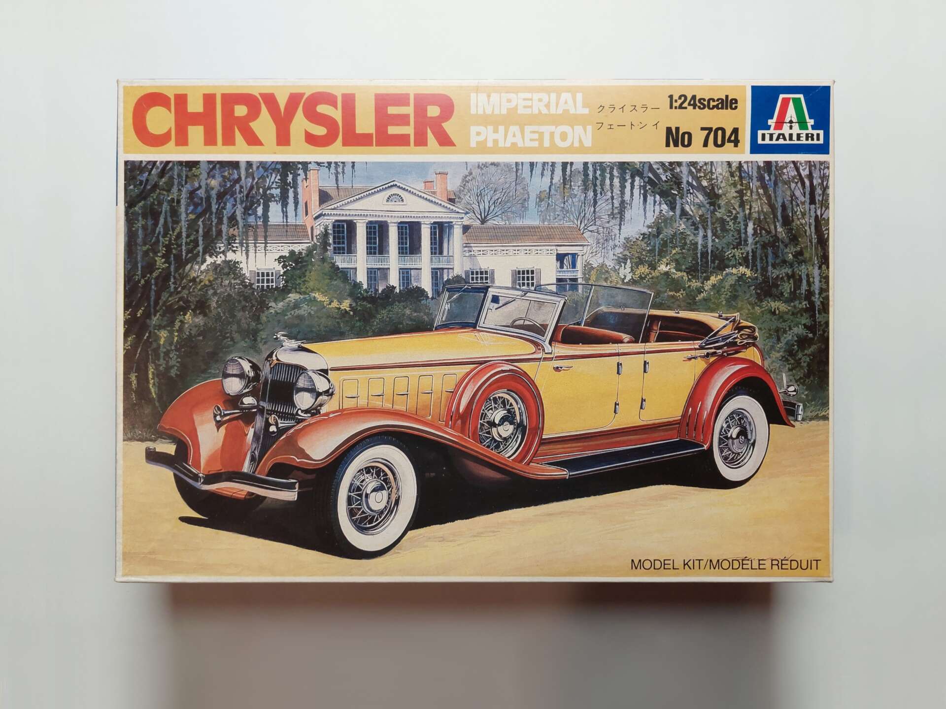 58f67ae424230eb640773976a2e57d4d.jpg 1/24 Chrysler Imperial Phaeton Сборная модель Italeri 704