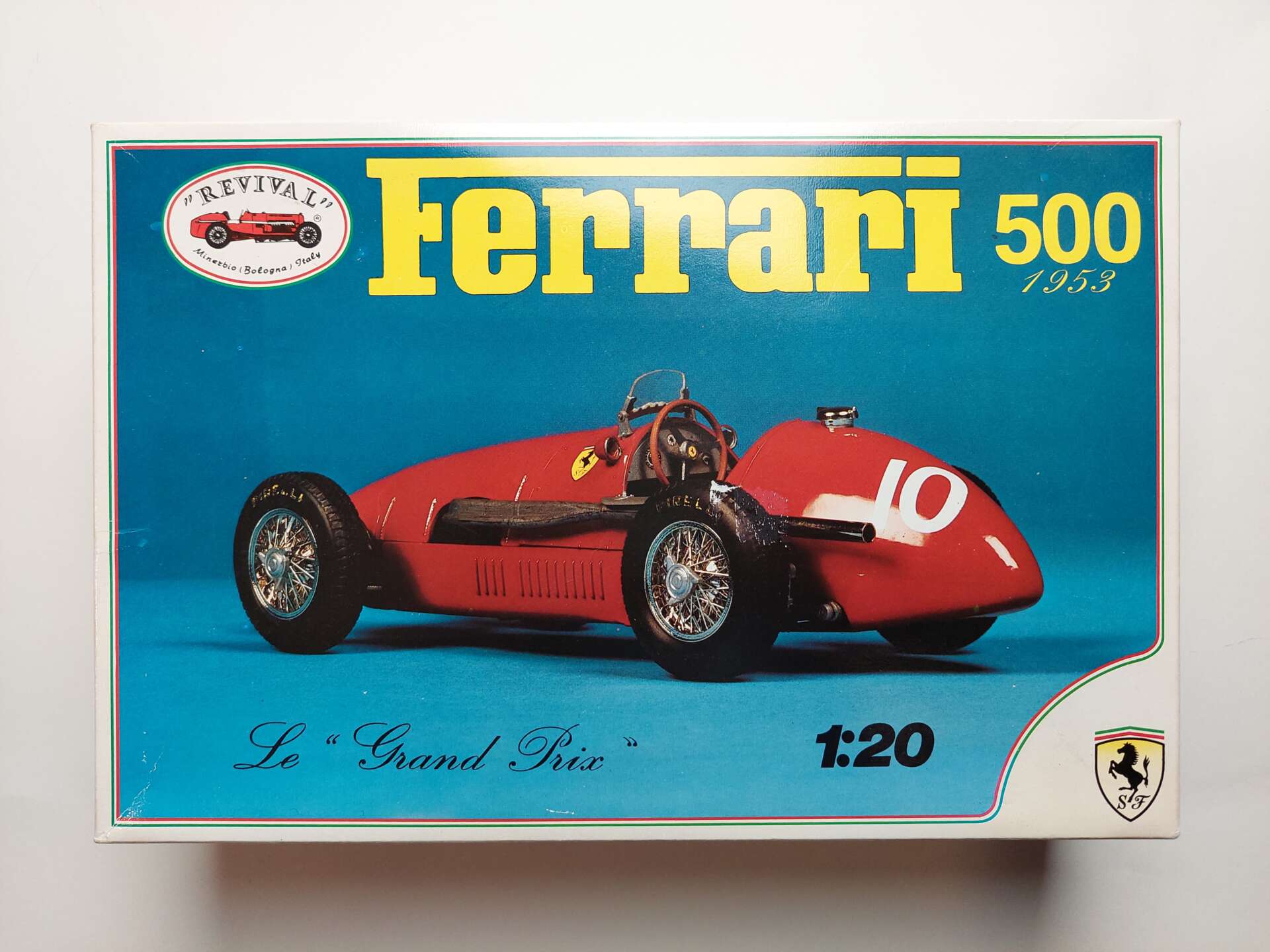 68399bc78eb053063f6d6e070100080a.jpg 1/20 Ferrari 500 F2 1953 Сборная модель Revival 85101/P