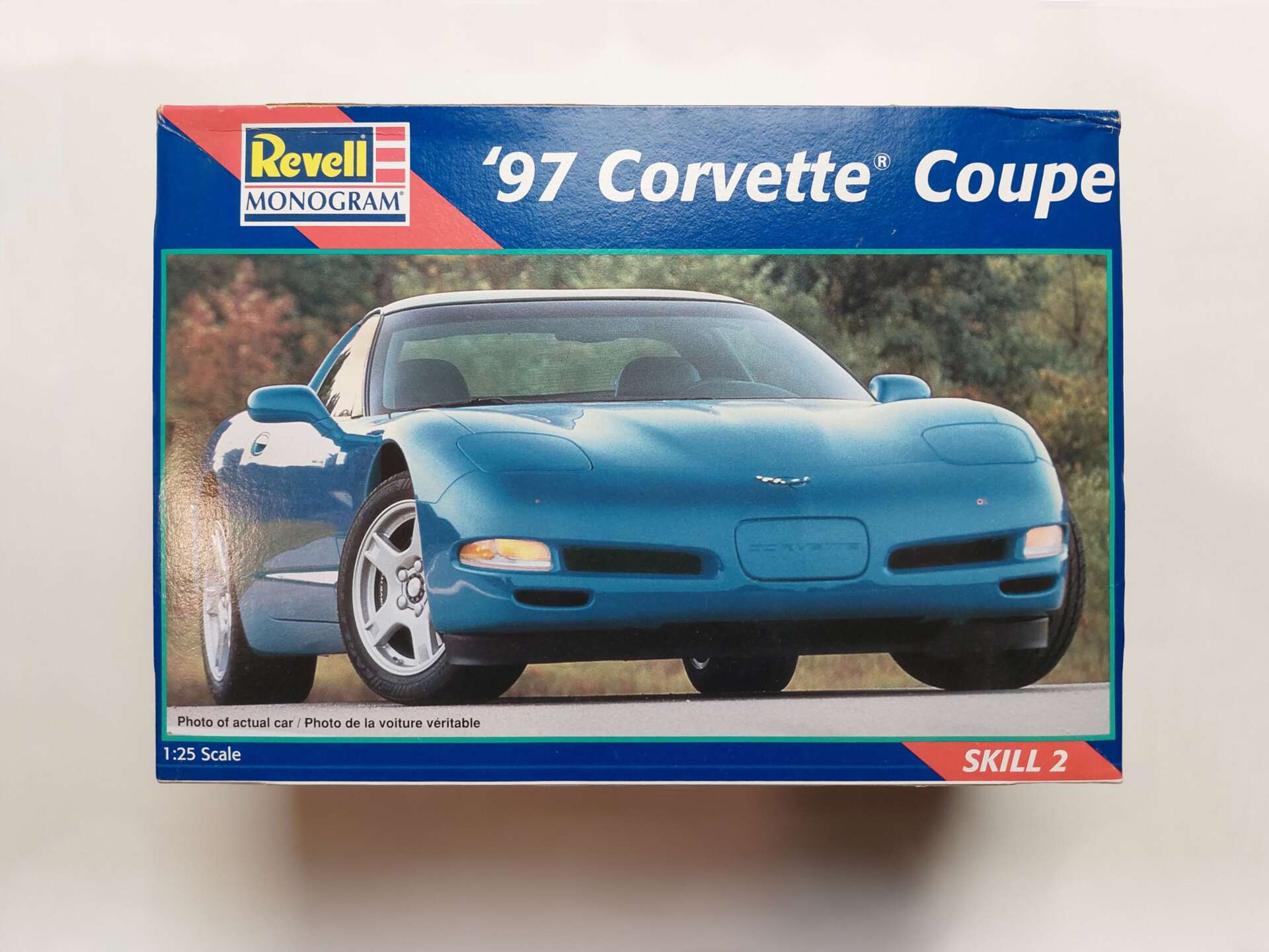 772e4d5fc6ebee2e84c060174d0333d0.jpg 1/25 Chevrolet Corvette C5 Coupe 1997 Сборная модель Revell Monogram 85-2490