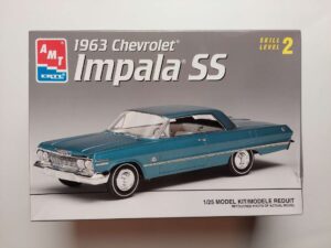 1/25 1963 Chevrolet Impala SS Сборная модель AMT/ERTL 8321