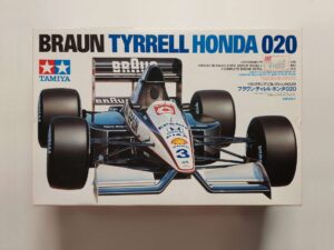 1/20 Honda Tyrrell 020 15th Satoru Nakajima #3 Tyrrell Racing Braun Сборная модель Tamiya 20029