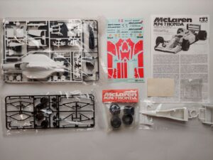1/20 McLaren MP4/7 Honda 1992 Сборная модель Tamiya 20035