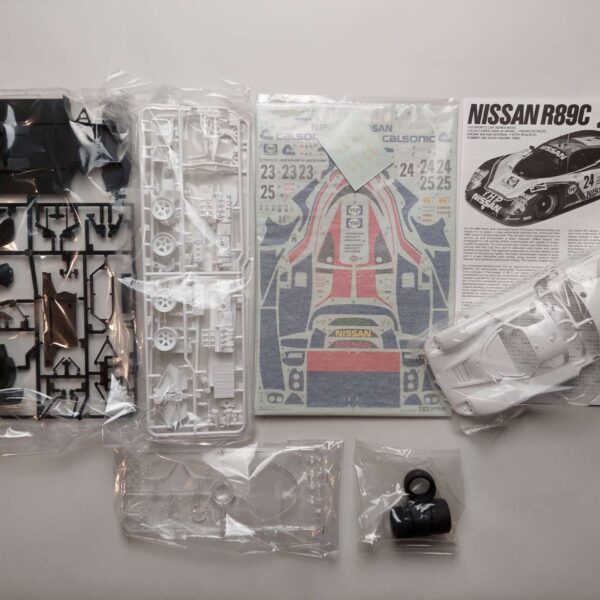 1/24 Nissan R89C 1989 Le Mans 24 Hrs Сборная модель Tamiya 24093