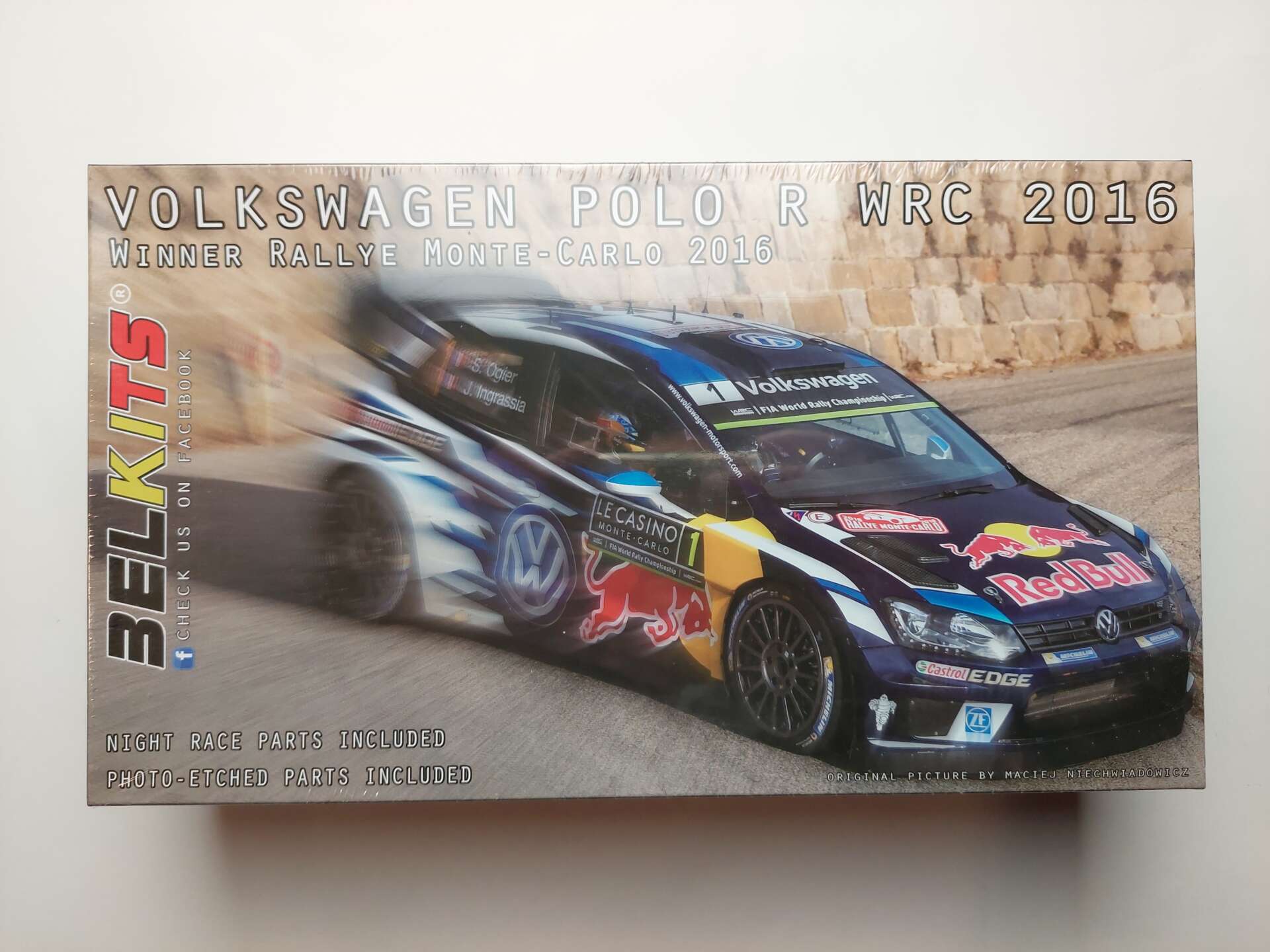 b1c508f035b24bc14635e48632347707.jpg 1/24 Volkswagen Polo R WRC 2016 Rallye Monte-Carlo Winner Сборная модель Belkits BEL-011