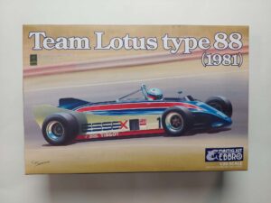 1/20 Team Lotus type 88 1981 Сборная модель EBBRO 20011